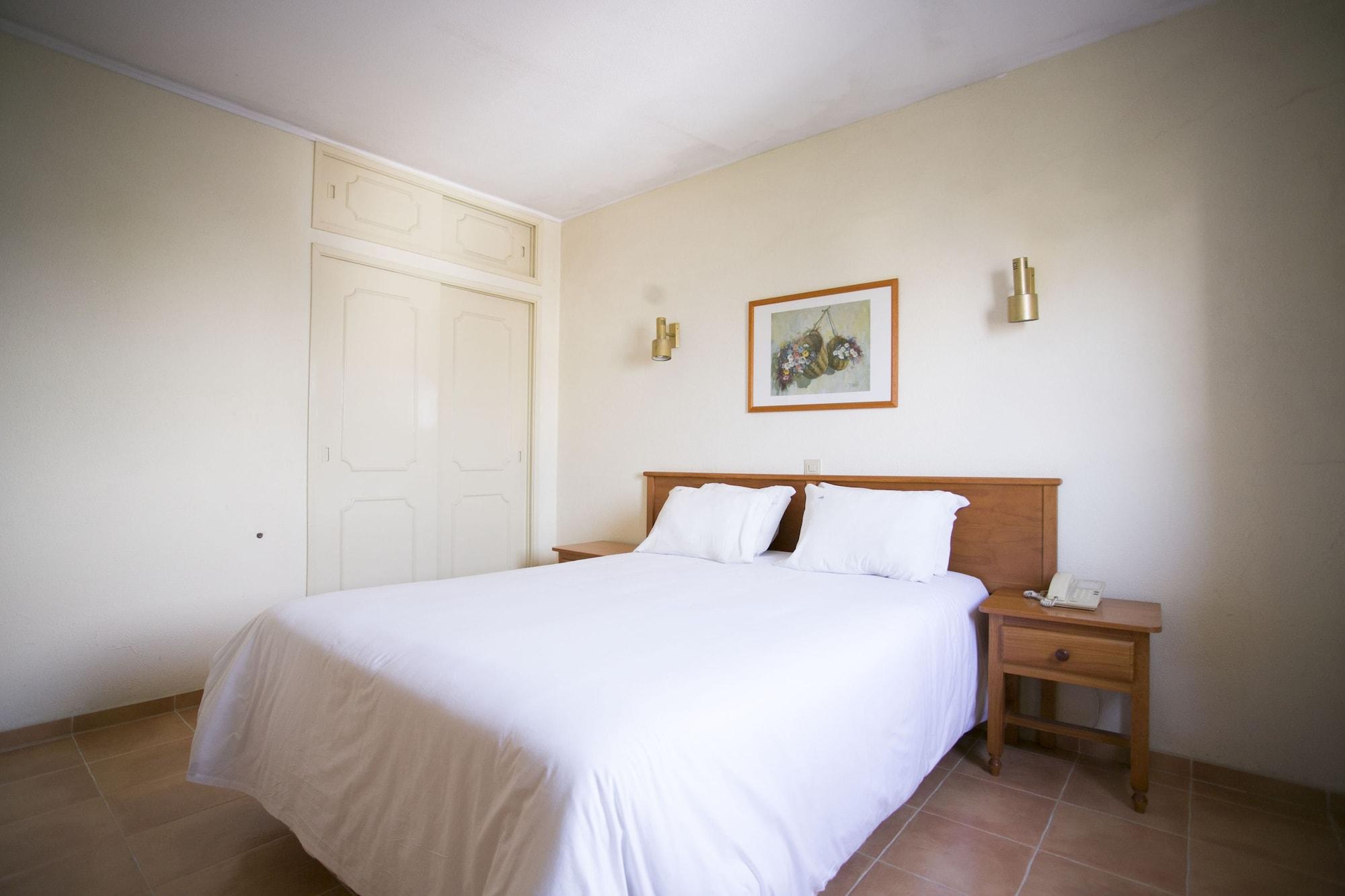 Mirachoro Albufeira Aparthotel Стая снимка